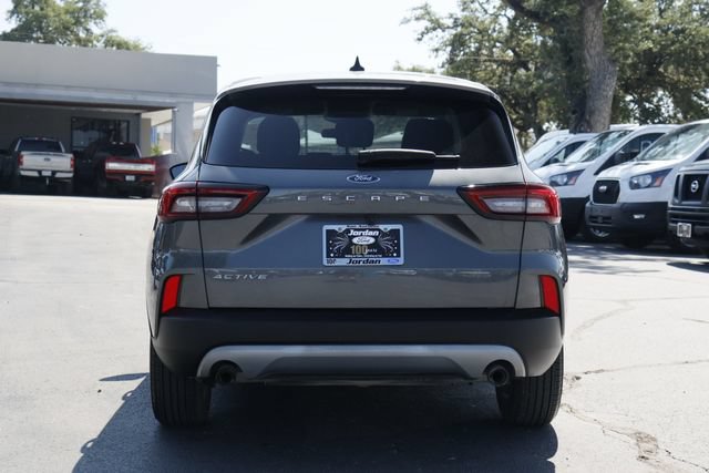 Certified 2023 Ford Escape Active FWD image 9