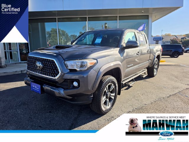 Used 2018 Toyota Tacoma TRD Sport AWD/4WD image 1