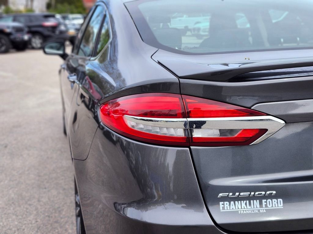 Certified 2020 Ford Fusion Titanium AWD/4WD image 9