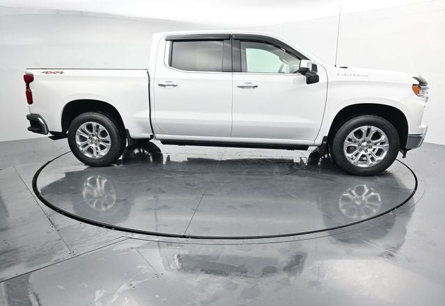 Used 2024 Chevrolet Silverado 1500 LTZ w/ LTZ Convenience Package II AWD/4WD image 12