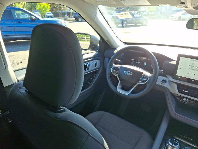 Certified 2025 Ford Explorer Active AWD/4WD image 11