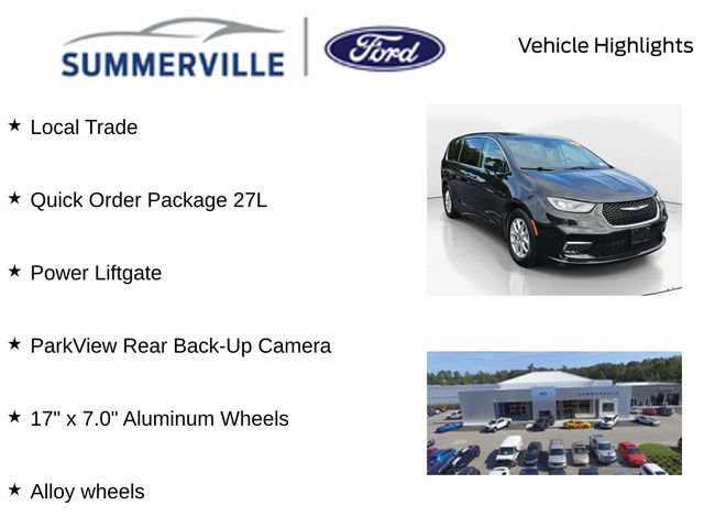 Used 2023 Chrysler Pacifica Touring-L FWD image 2