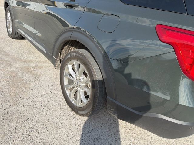 Certified 2024 Ford Explorer XLT w/ Equipment Group 202A image 12