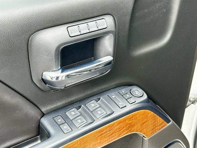 Used 2018 Chevrolet Silverado 1500 LTZ w/ Sport Package AWD/4WD image 26