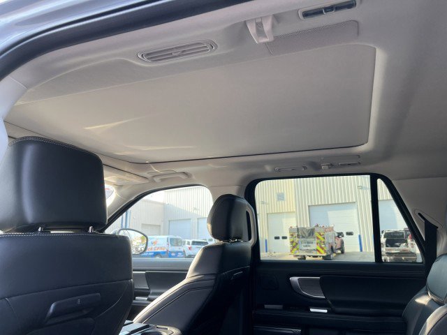 Certified 2025 Ford Expedition Max Platinum w/ Driver's Package image 10