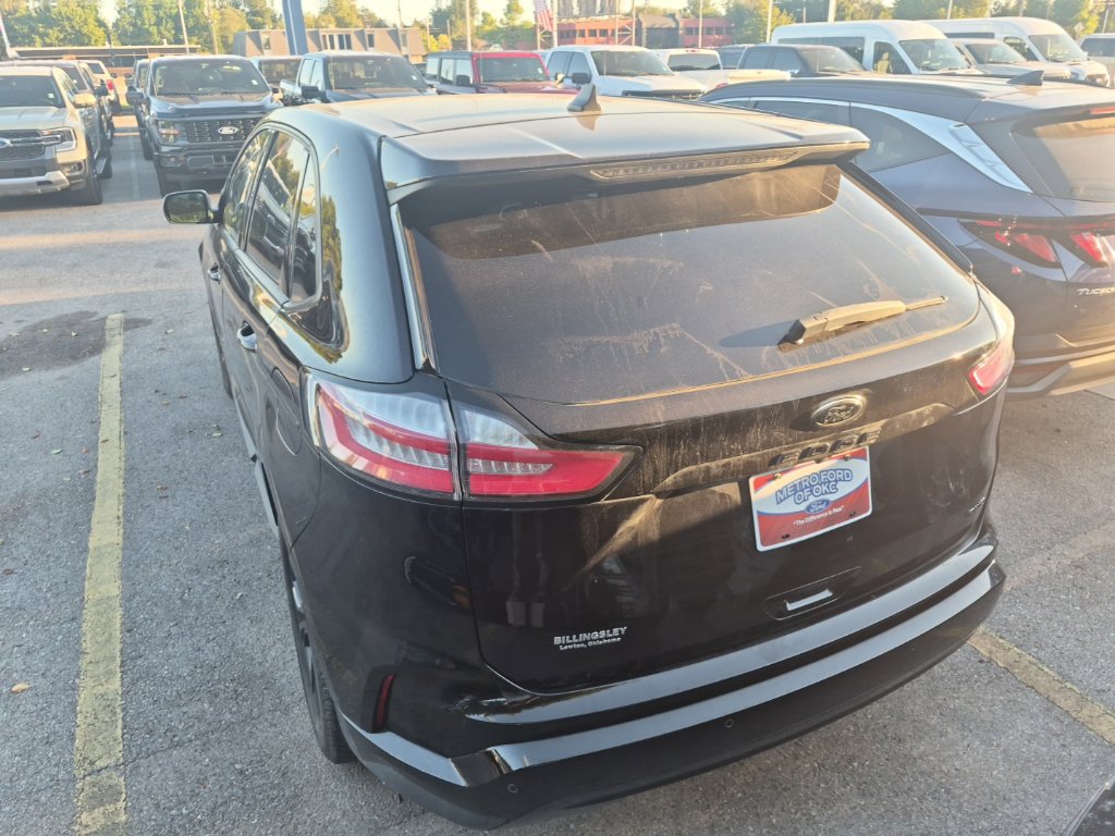 Certified 2024 Ford Edge SE w/ Black Appearance Package AWD/4WD image 11