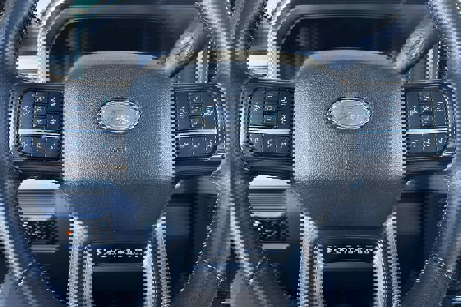 Certified 2025 Ford F350 Platinum w/ Tremor Off-Road Package image 23