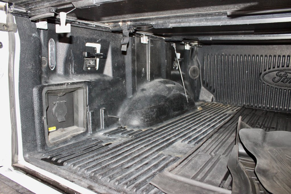 Certified 2022 Ford F150 XLT w/ Equipment Group 301A Mid image 15