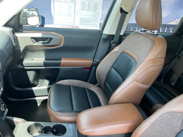 Certified 2025 Ford Bronco Sport Outer Banks w/ Outer Banks Tech Package+ AWD/4WD image 16