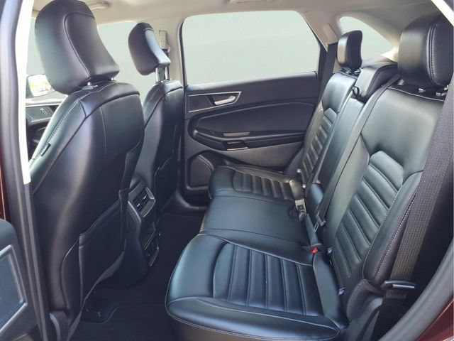 Certified 2024 Ford Edge SEL w/ Convenience Package AWD/4WD image 9