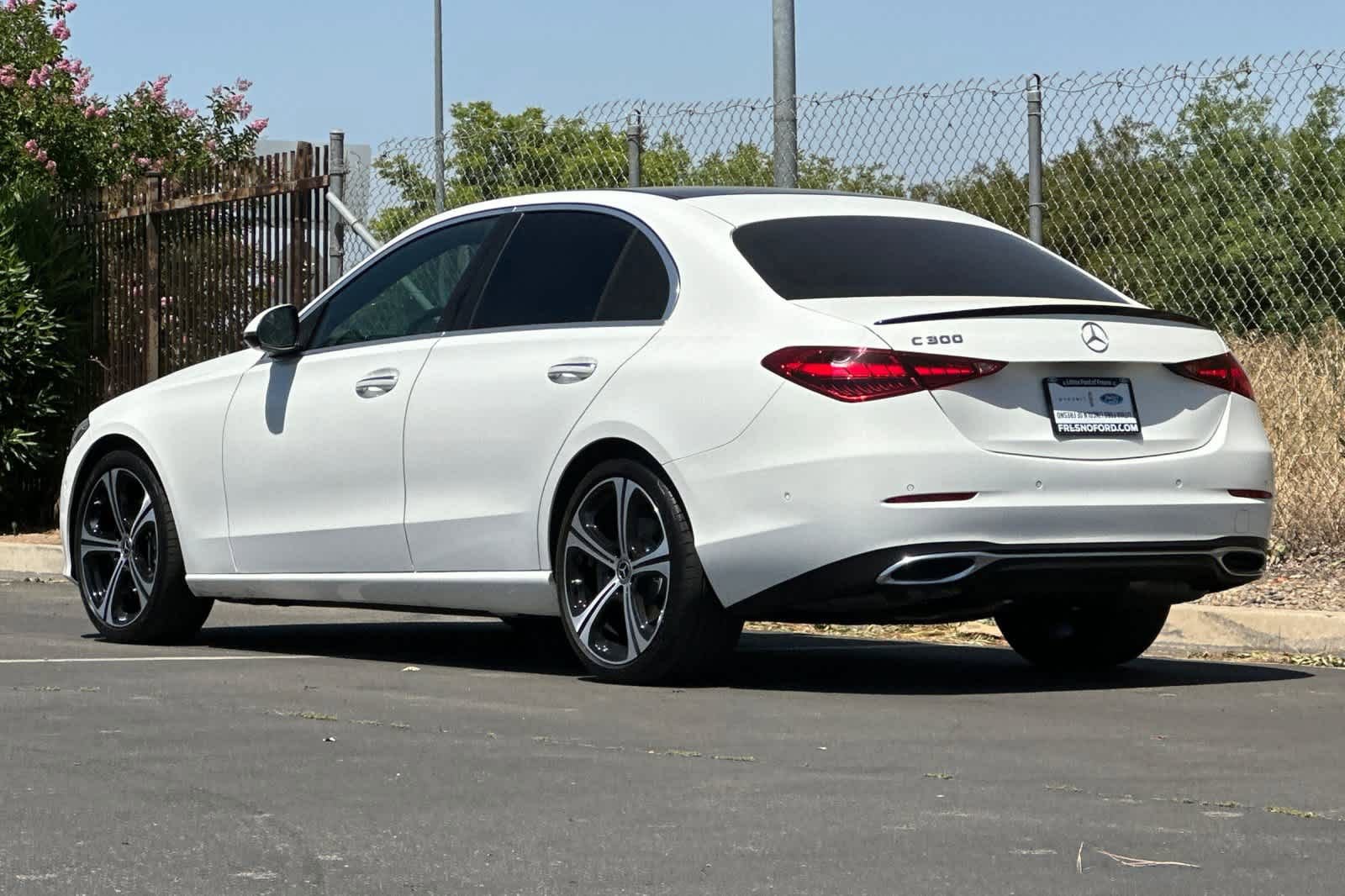 Used 2024 Mercedes-Benz C 300 Sedan image 6