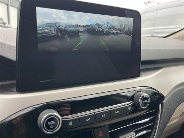 Certified 2020 Ford Escape SE image 36