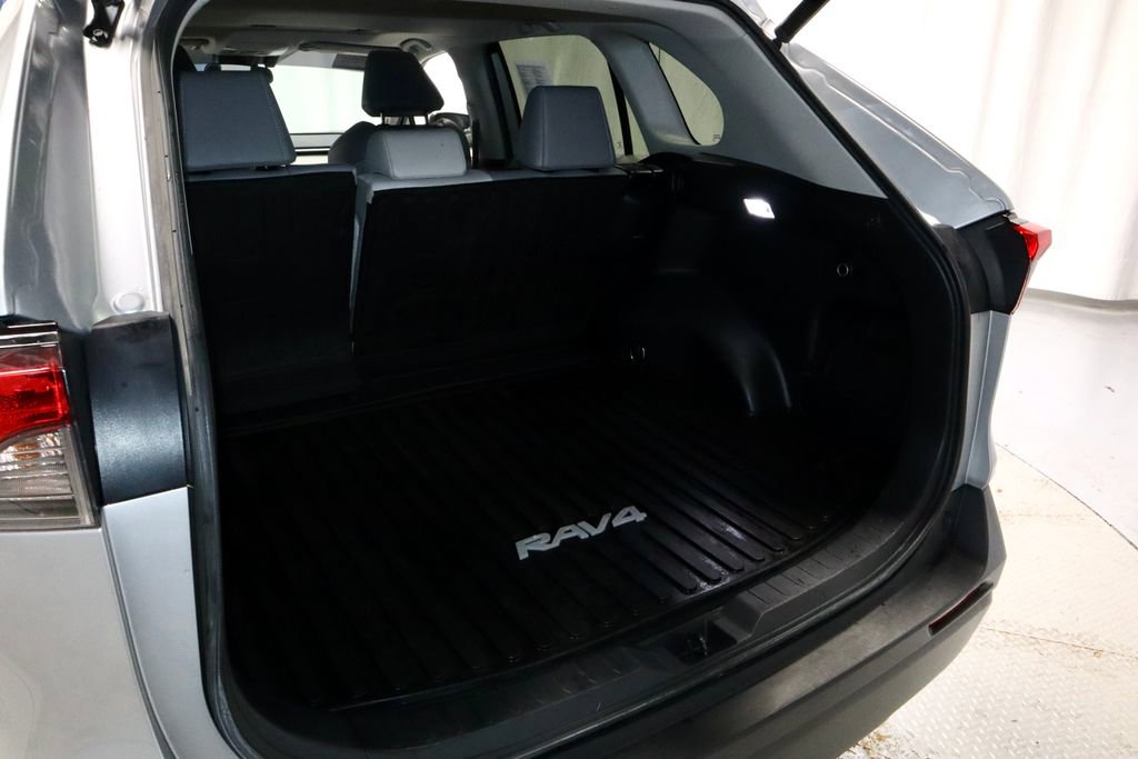 Used 2021 Toyota RAV4 XLE Premium AWD/4WD image 12