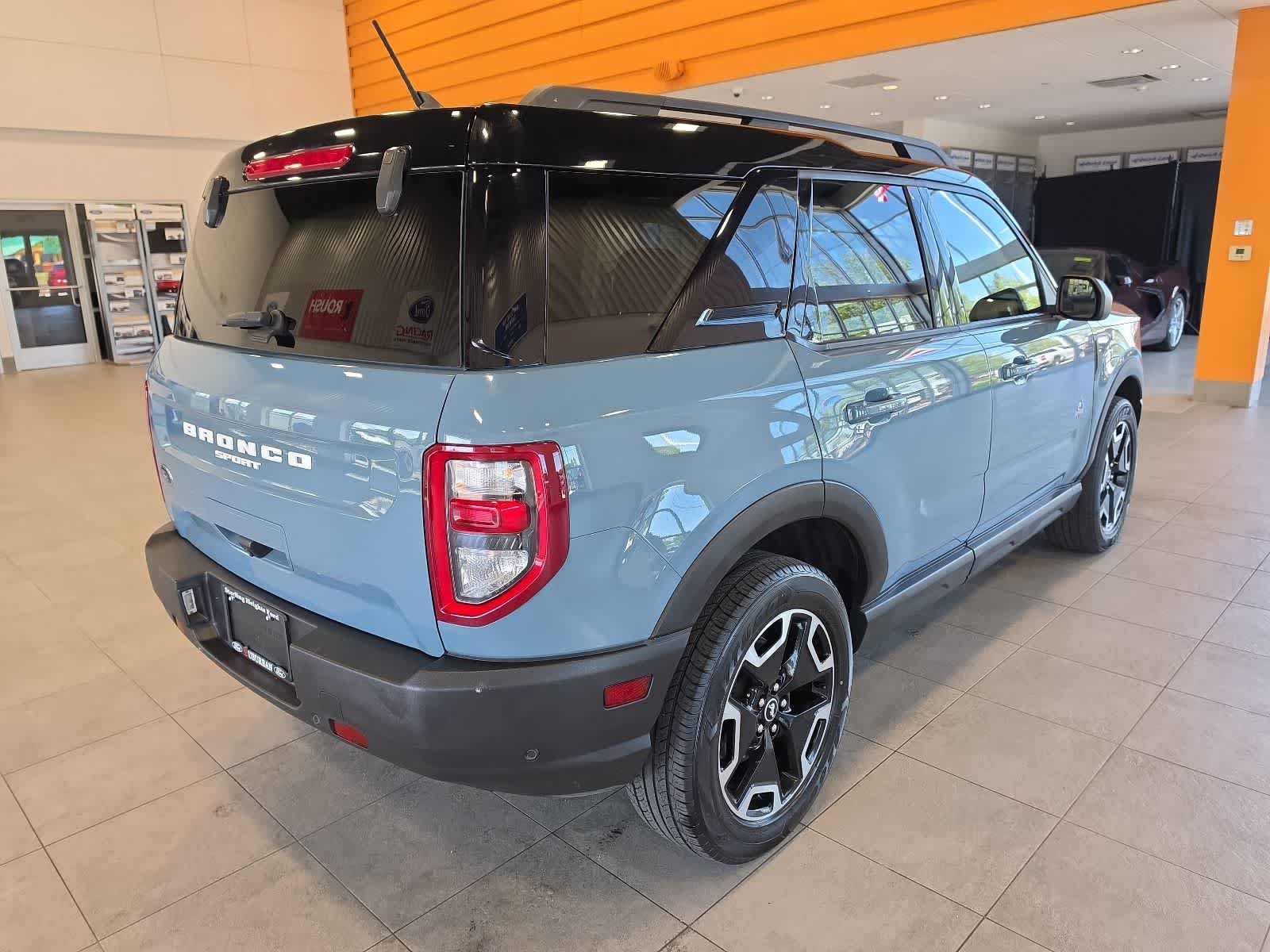Certified 2021 Ford Bronco Sport Outer Banks w/ Outer Banks Package AWD/4WD image 7