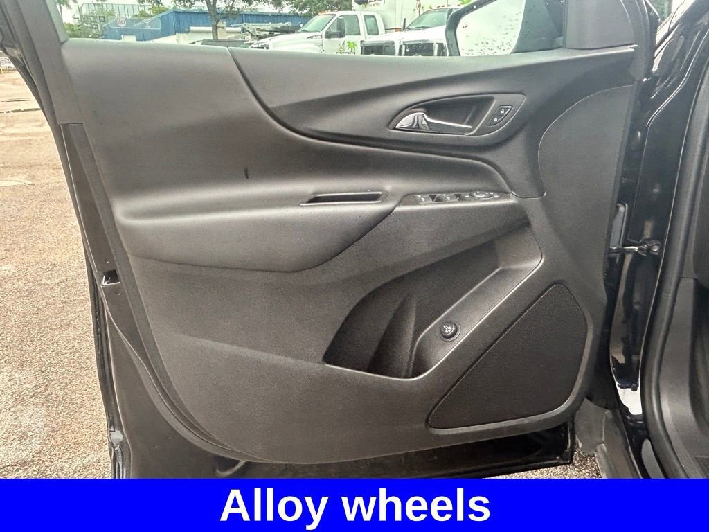 Used 2024 Chevrolet Equinox LT image 37