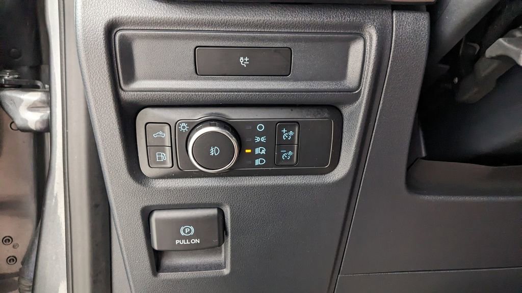 Certified 2022 Ford F150 XLT w/ Equipment Group 301A Mid image 21