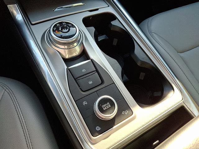 Certified 2021 Ford Explorer XLT w/ Equipment Group 202A image 16