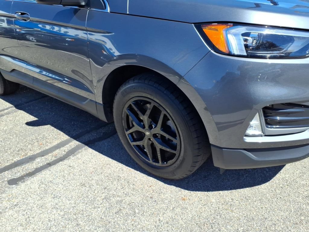 Certified 2023 Ford Edge SEL w/ Convenience Package AWD/4WD image 5