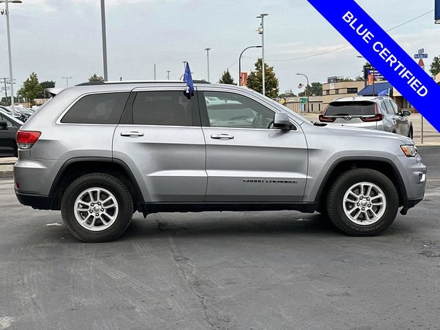 Used 2019 Jeep Grand Cherokee Laredo AWD/4WD image 2