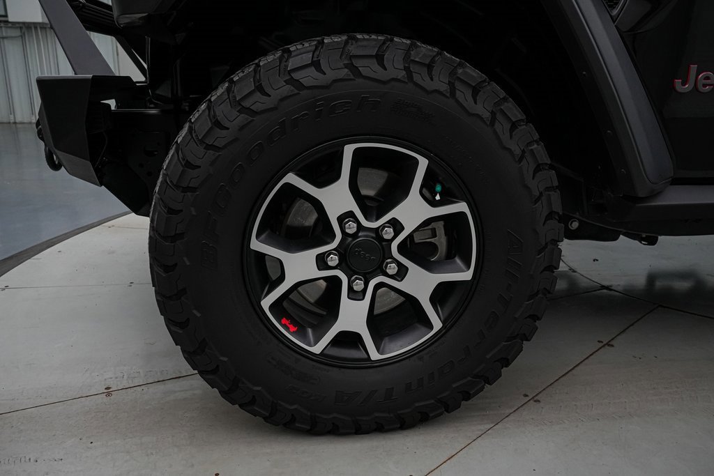 Used 2021 Jeep Wrangler Unlimited Rubicon w/ Cold Weather Group image 10