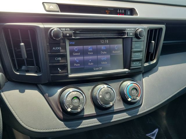 Used 2018 Toyota RAV4 LE w/ All Weather Liner Package FWD image 8