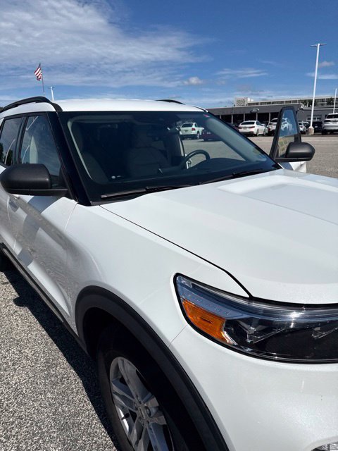 Certified 2022 Ford Explorer XLT w/ Equipment Group 202A AWD/4WD image 14