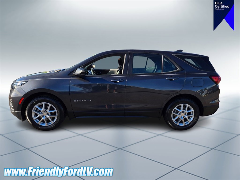 Used 2022 Chevrolet Equinox LS image 3