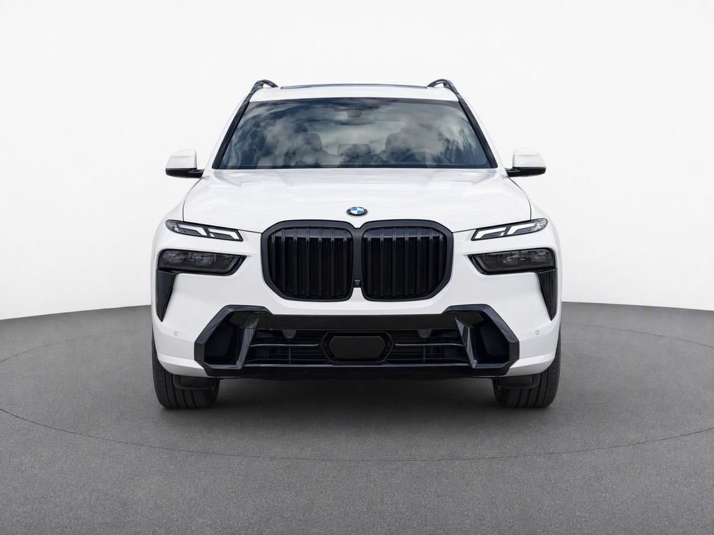 Used 2025 BMW X7 xDrive40i w/ M Sport Package AWD/4WD image 10