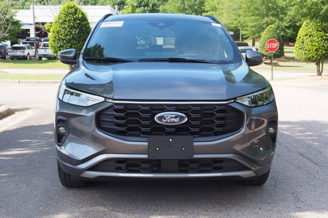 Certified 2023 Ford Escape ST-Line Select w/ Tech Pack #1 AWD/4WD image 8