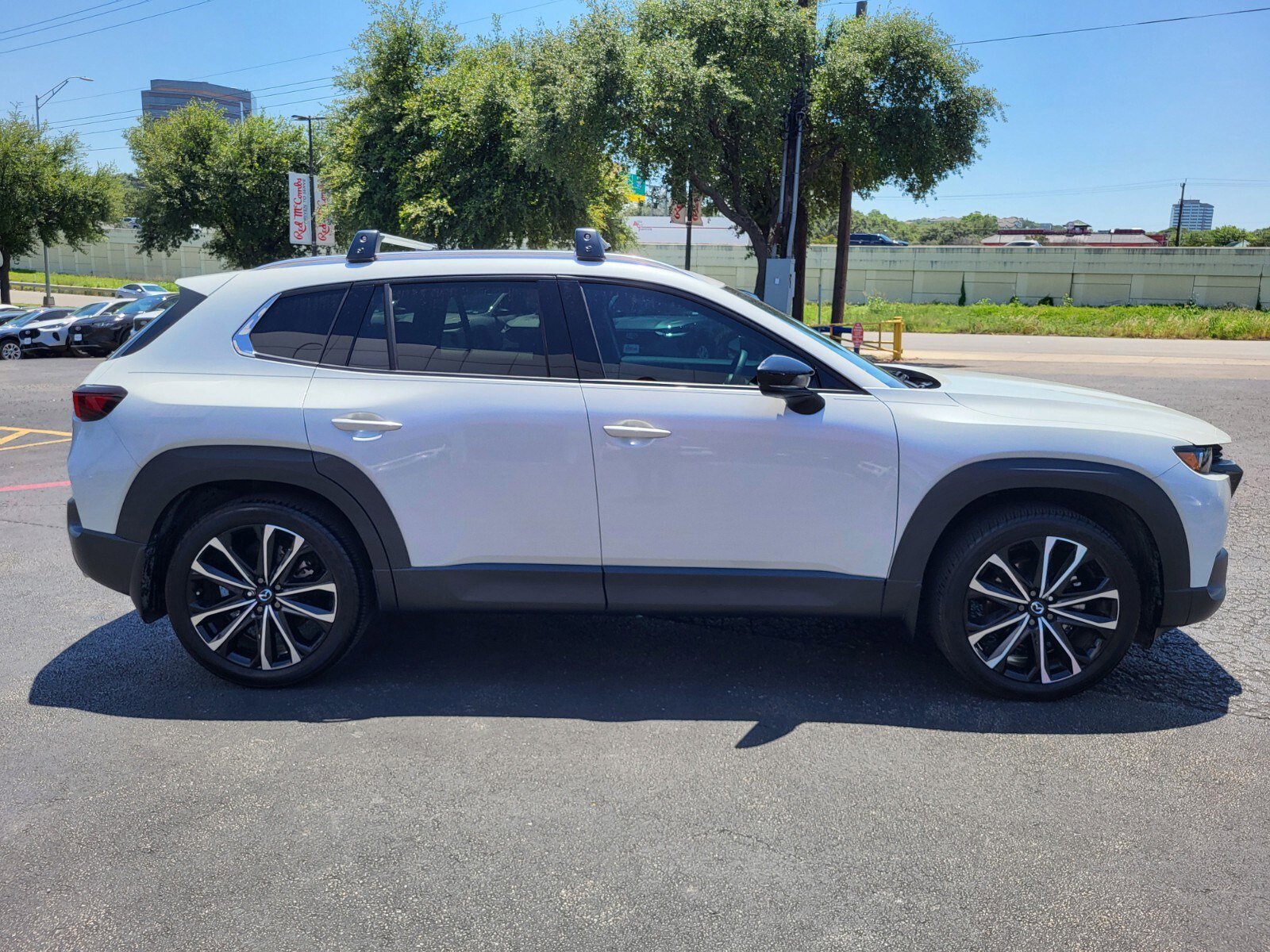 Used 2025 MAZDA CX-50 AWD 2.5 S w/ Weather Package image 2