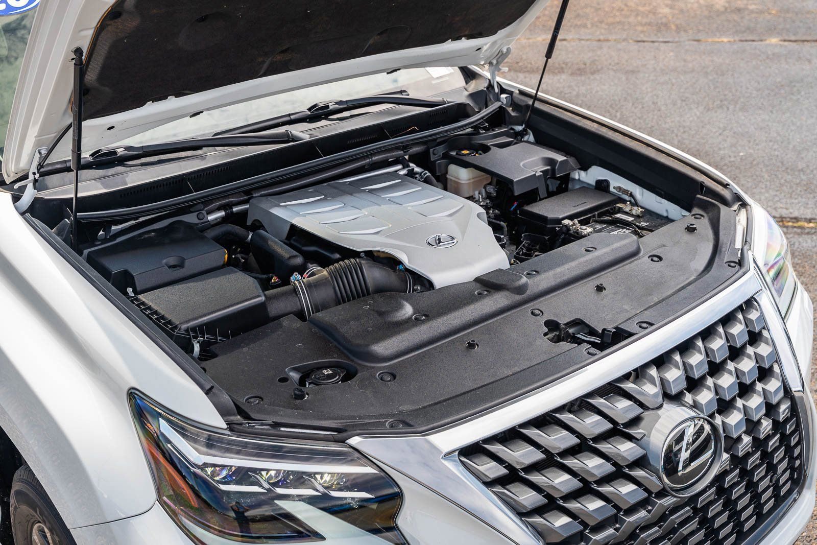 Used 2020 Lexus GX 460 Premium w/ Premium Package AWD/4WD image 26