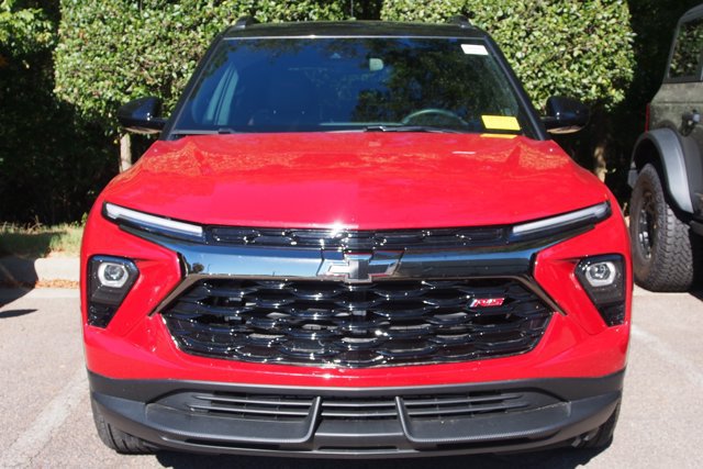 Used 2026 Chevrolet TrailBlazer RS FWD image 3