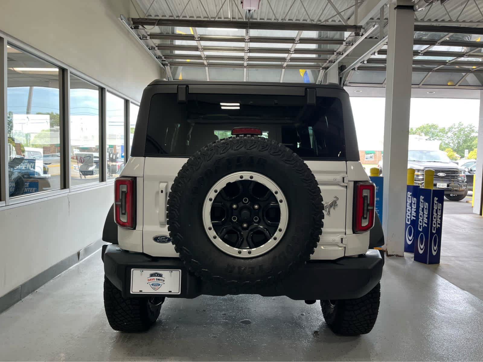 Certified 2023 Ford Bronco Outer Banks w/ Sasquatch Package AWD/4WD image 7