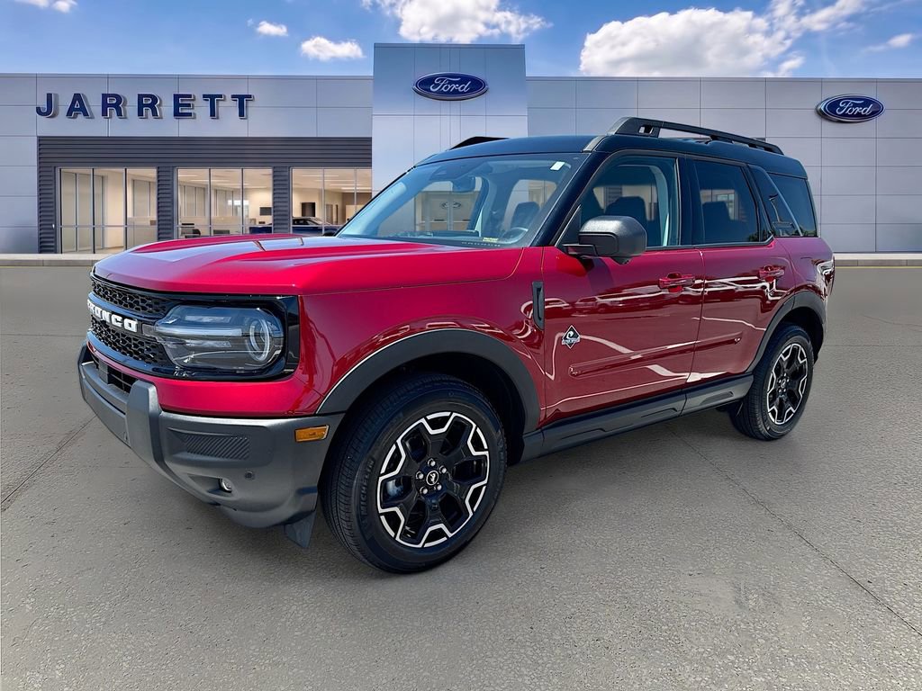 Certified 2025 Ford Bronco Sport Outer Banks w/ Outer Banks Tech Package+ AWD/4WD image 3