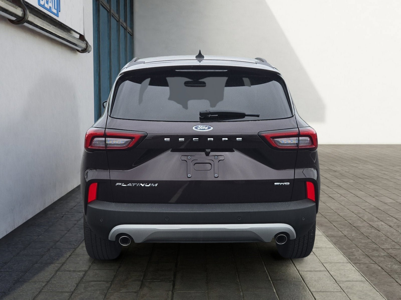 Certified 2023 Ford Escape Platinum AWD/4WD image 4