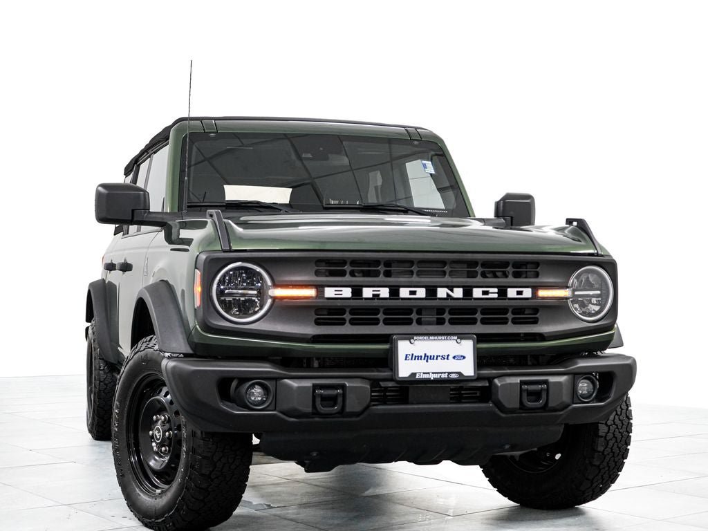 Certified 2022 Ford Bronco Black Diamond AWD/4WD image 3