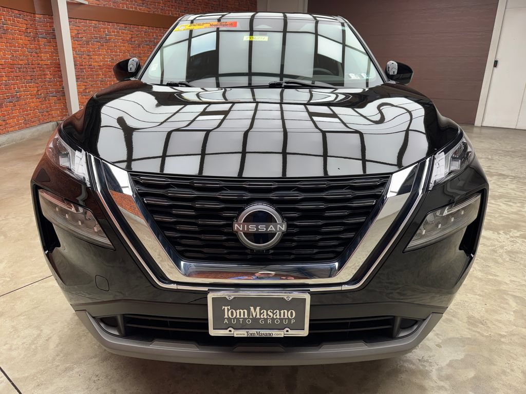 Used 2023 Nissan Rogue SV AWD/4WD image 8