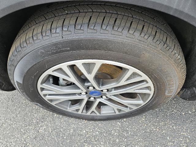 Certified 2020 Ford Escape SEL AWD/4WD image 9