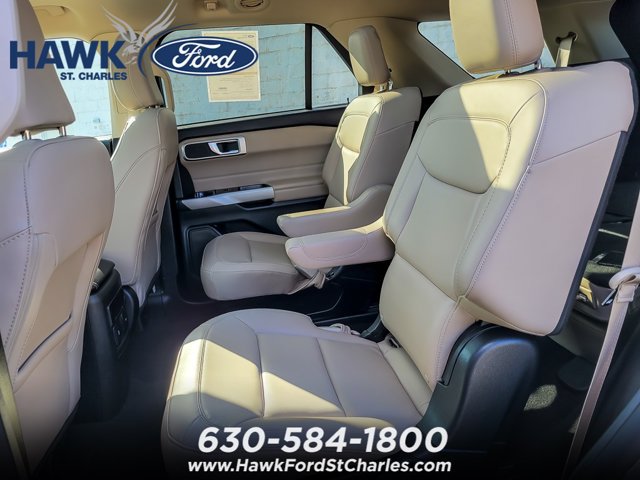 Certified 2024 Ford Explorer XLT w/ Equipment Group 202A AWD/4WD image 10