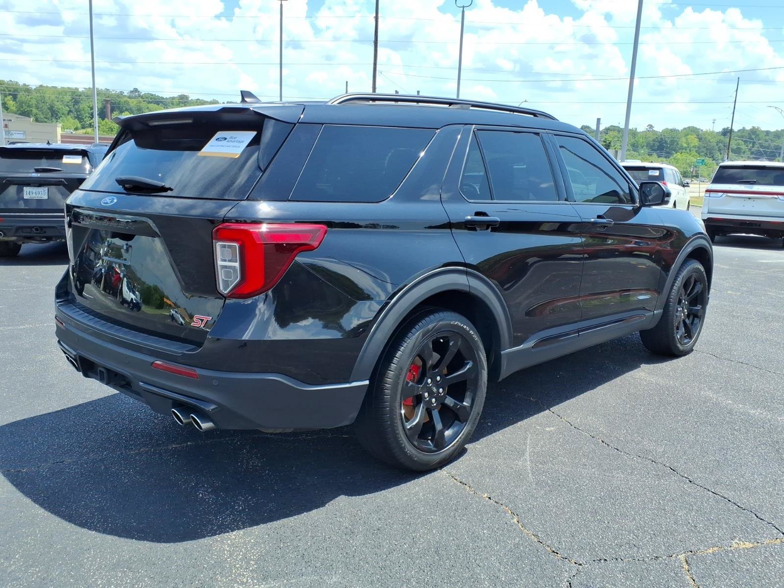Certified 2023 Ford Explorer ST w/ Equipment Group 401A AWD/4WD image 8