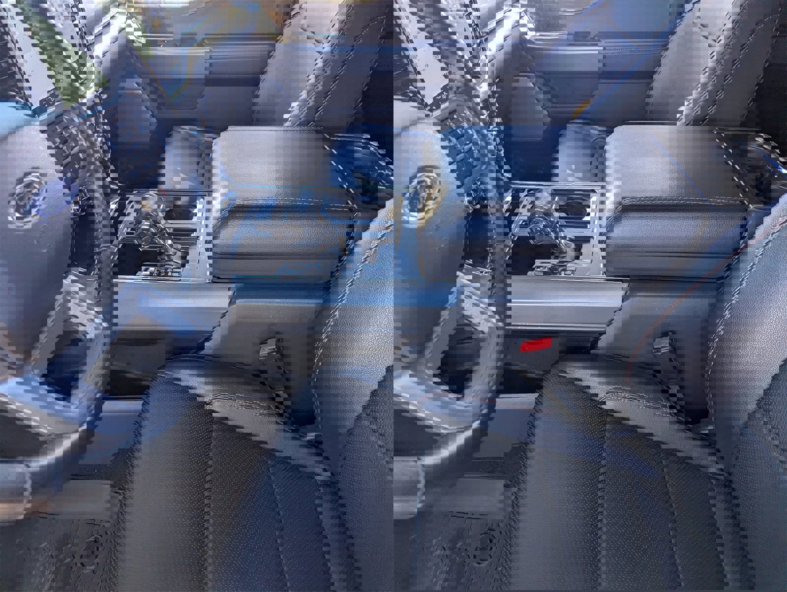 Certified 2023 Ford F150 Lariat w/ Equipment Group 502A High image 27