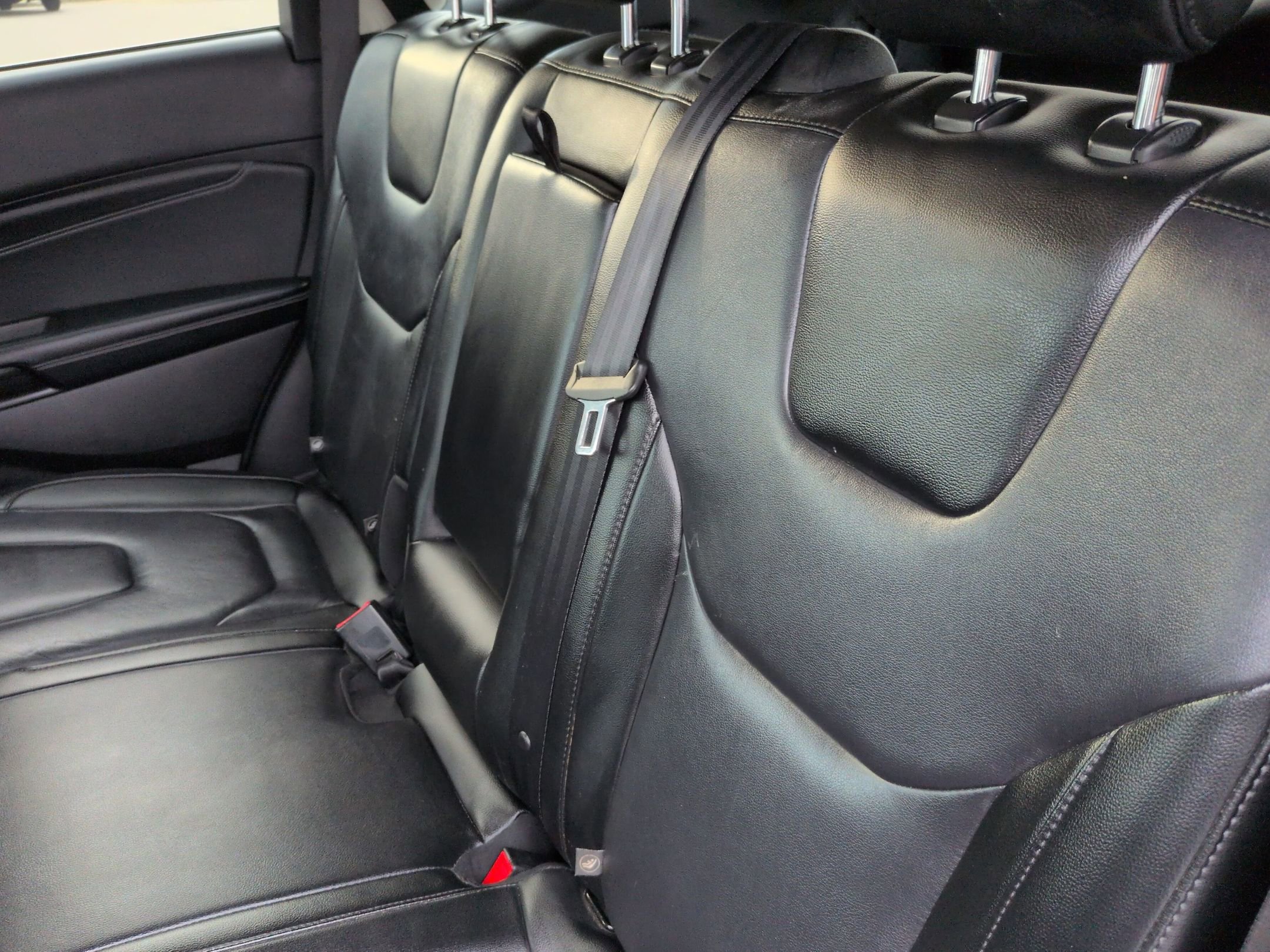 Certified 2022 Ford Edge Titanium image 26