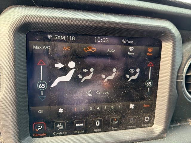 Used 2020 Jeep Gladiator Overland image 16