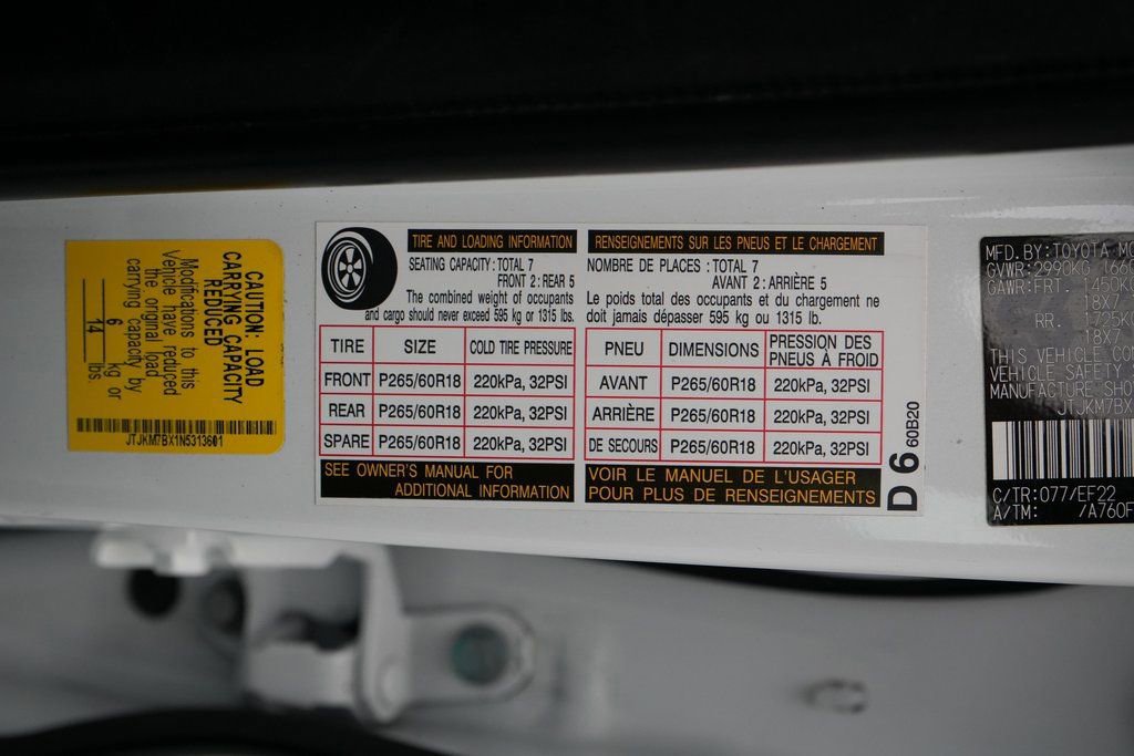 Used 2022 Lexus GX 460 w/ Black Line Special Edition image 28