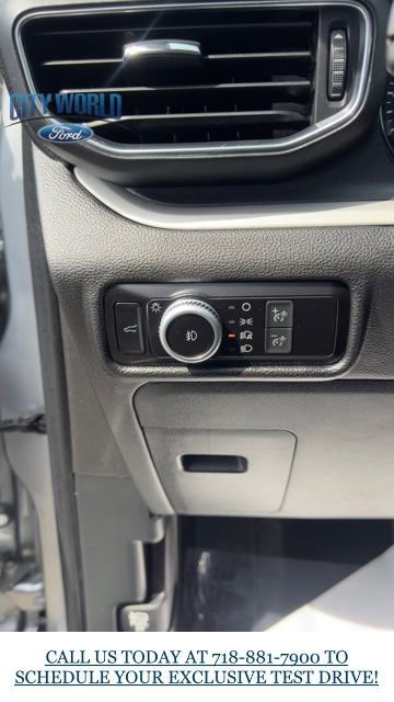 Certified 2022 Ford Explorer XLT w/ Equipment Group 202A image 8