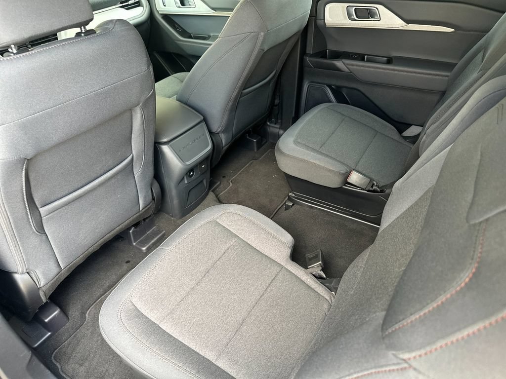 Certified 2026 Ford Explorer Active RWD image 11