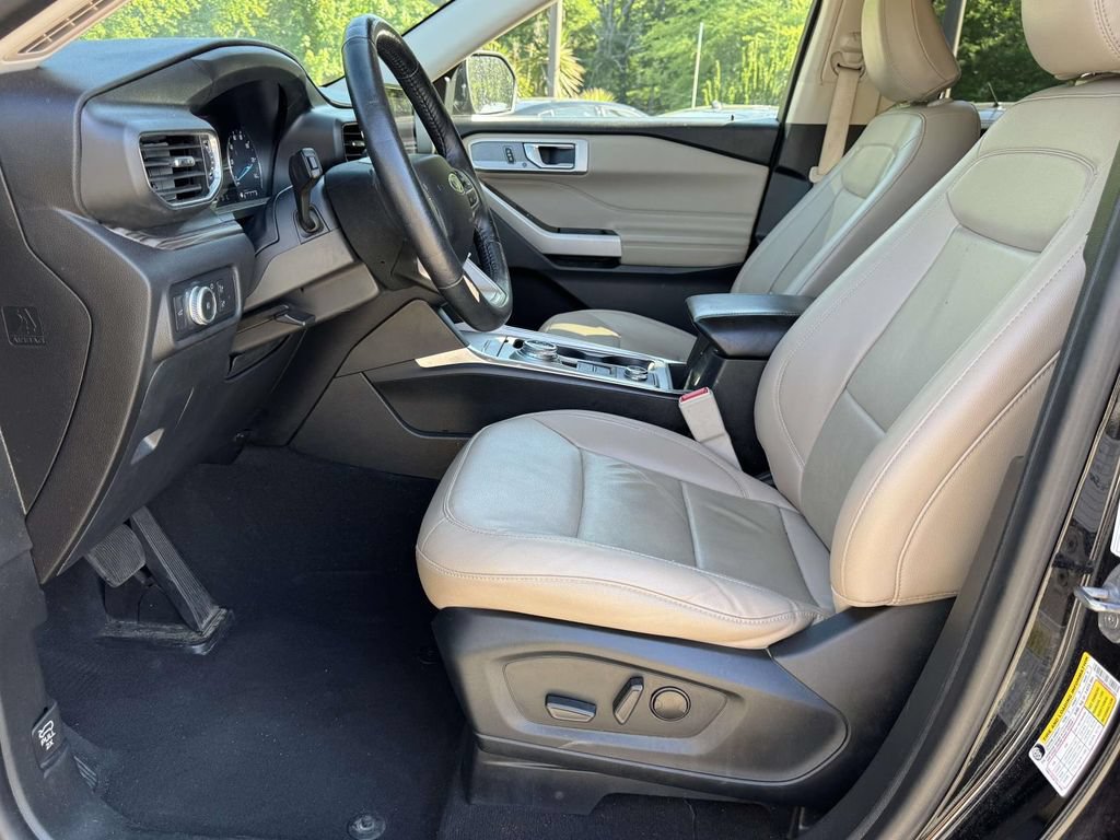 Certified 2022 Ford Explorer Limited AWD/4WD image 20