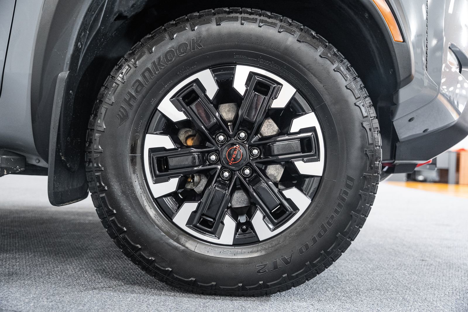 Used 2022 Nissan Frontier PRO-4X image 23