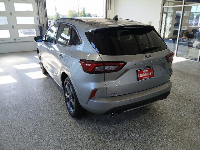 Certified 2023 Ford Escape ST-Line w/ Tech Pack #1 image 3