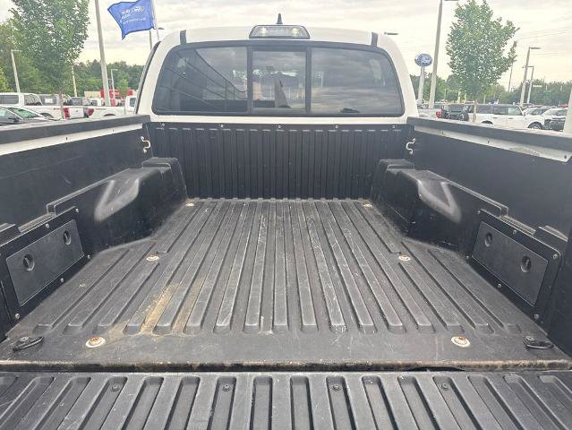 Used 2017 Toyota Tacoma SR5 w/ Tow Package RWD image 25